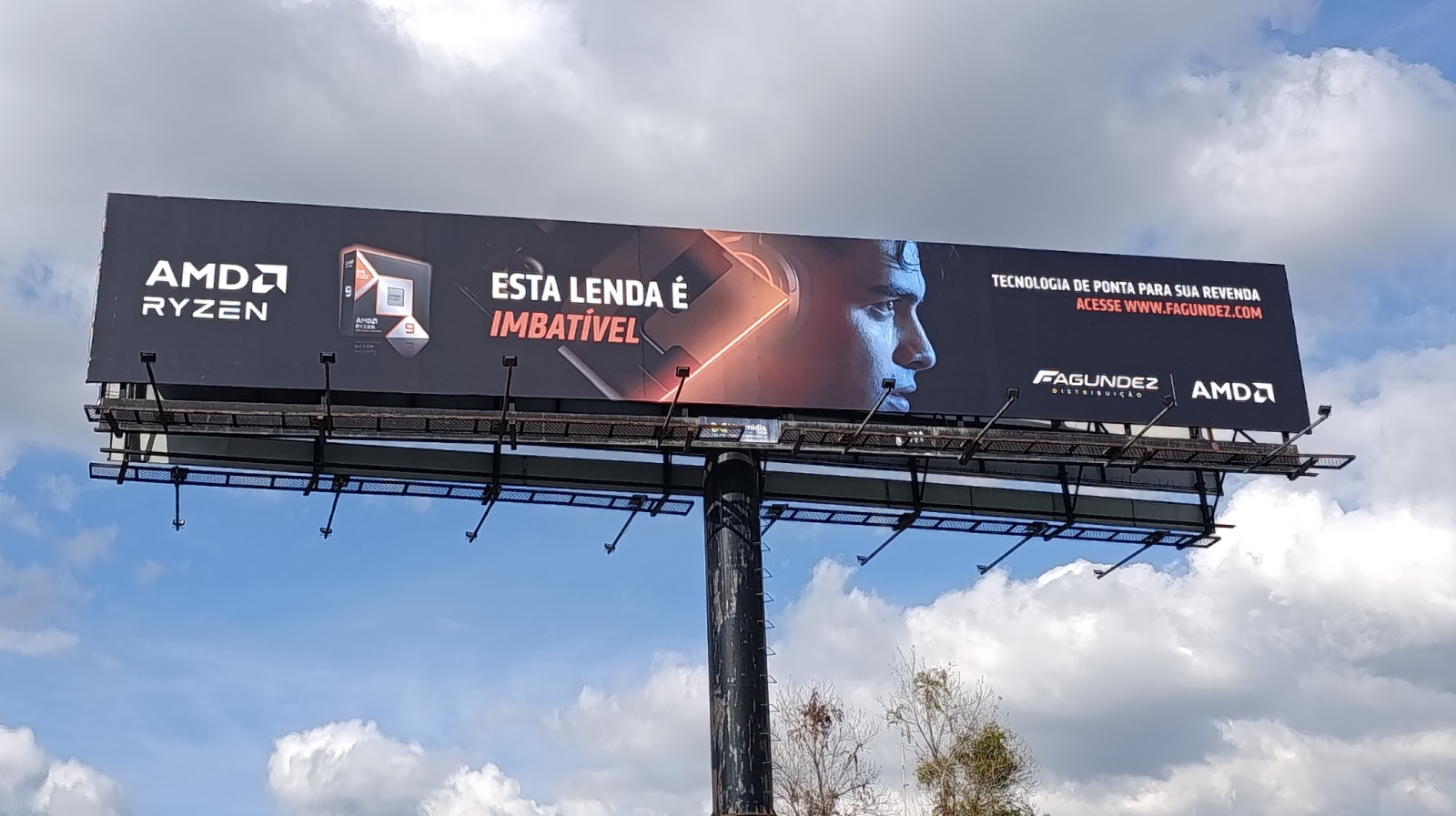 Imagem: Fagundez e AMD fortalecem sua parceria estratégica no Sul do país